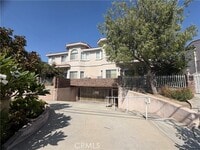 Building Photo - 631 Fairview Ave