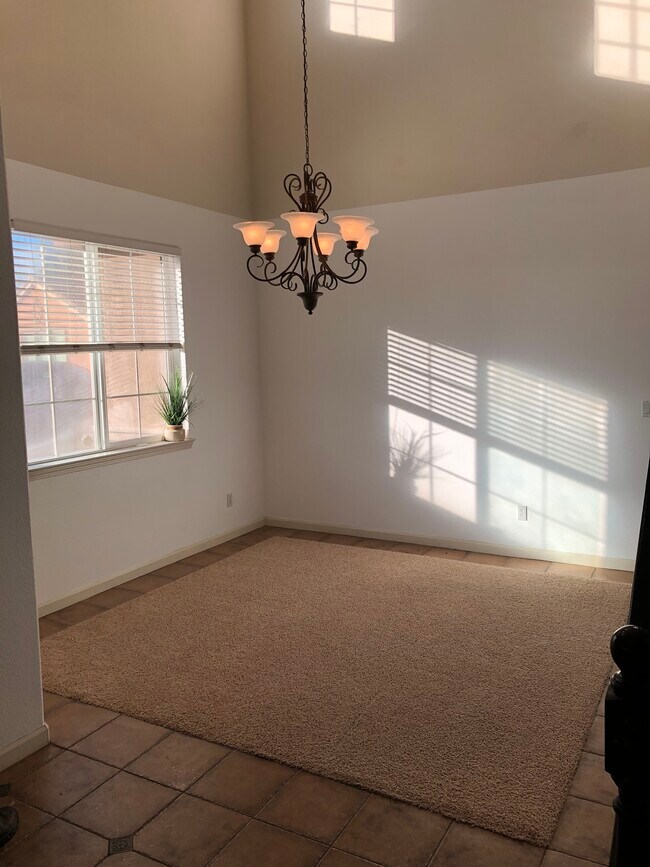 Dining room - 5739 Rapid Water Way