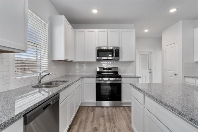 Building Photo - 510 Timber Brook Dr