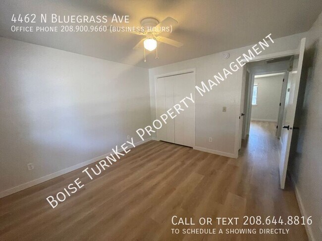Building Photo - 4462 N Bluegrass Ave