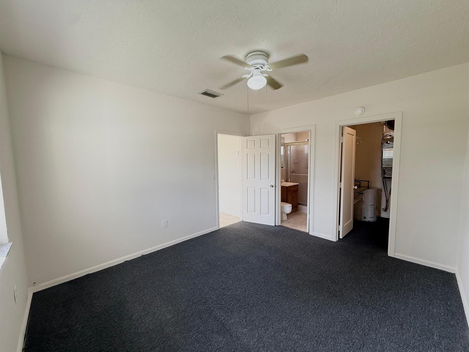 Building Photo - 5607 N Flagler Dr