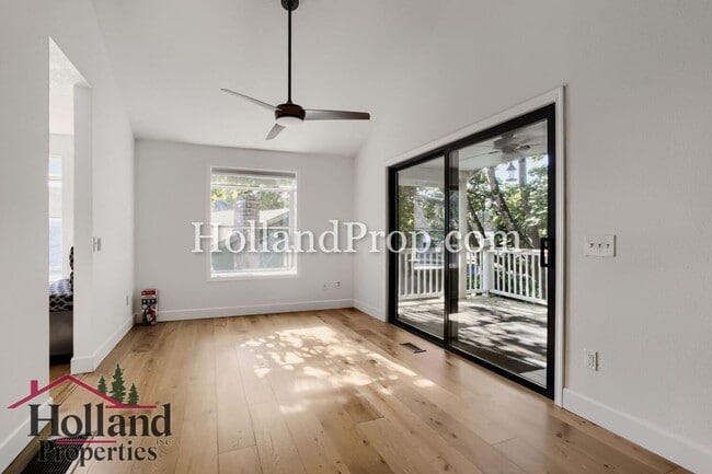 Building Photo - 3 Bedroom home in Aloha