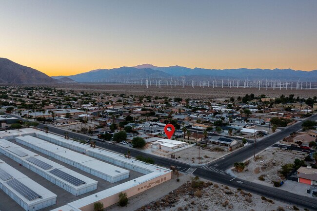 Building Photo - 416 Rosa Parks Rd