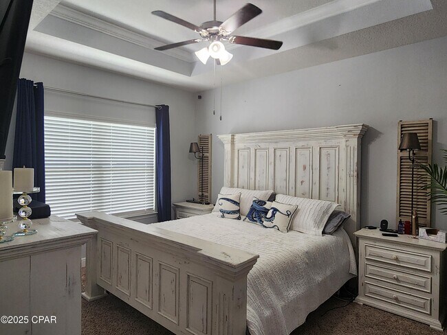 Building Photo - 104 Moonraker Cir