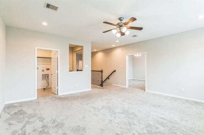 Building Photo - 3202 Cache Crossing Dr