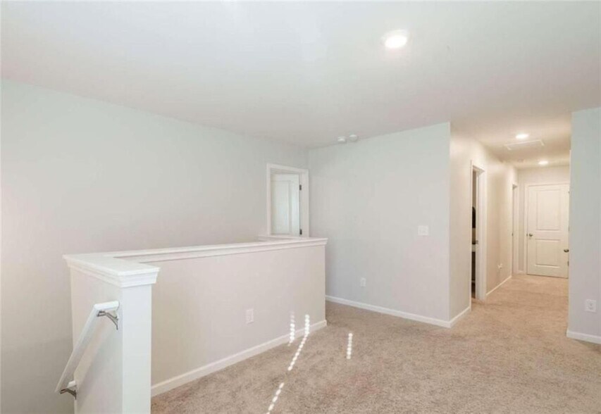 Building Photo - 449 Mccall Wy
