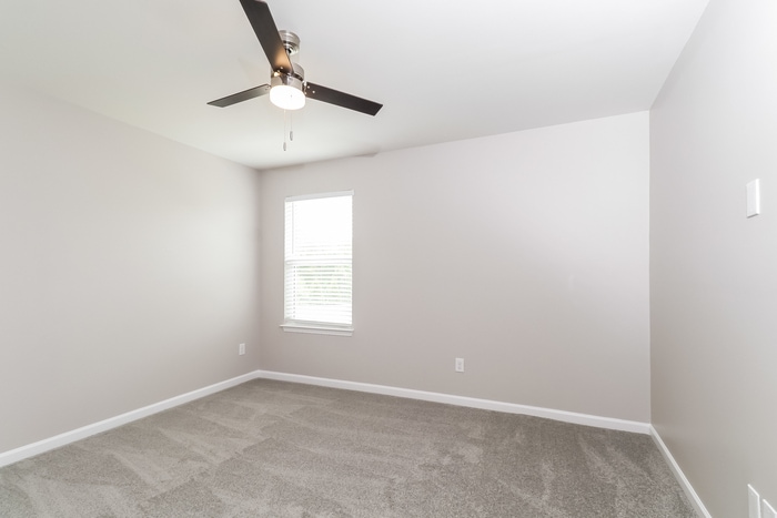 Building Photo - 432 Tayberry Ln