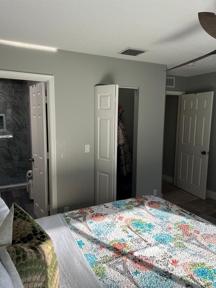 Building Photo - 1602 Lakeview Dr W