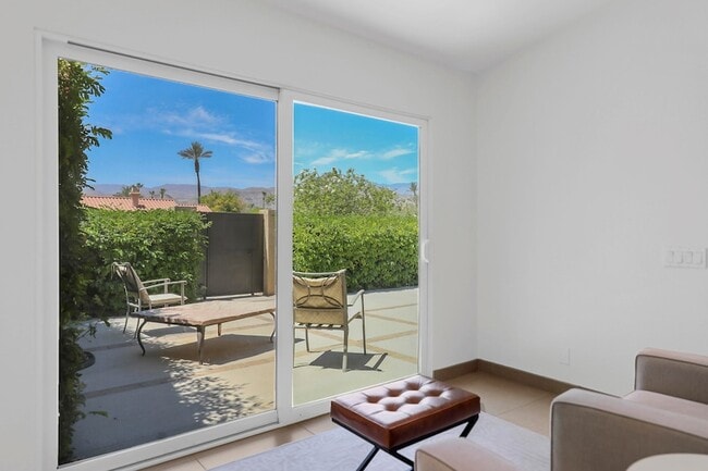 Building Photo - 70825 Ironwood Dr