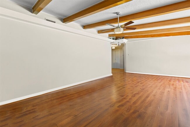 Building Photo - 3641 Deal St