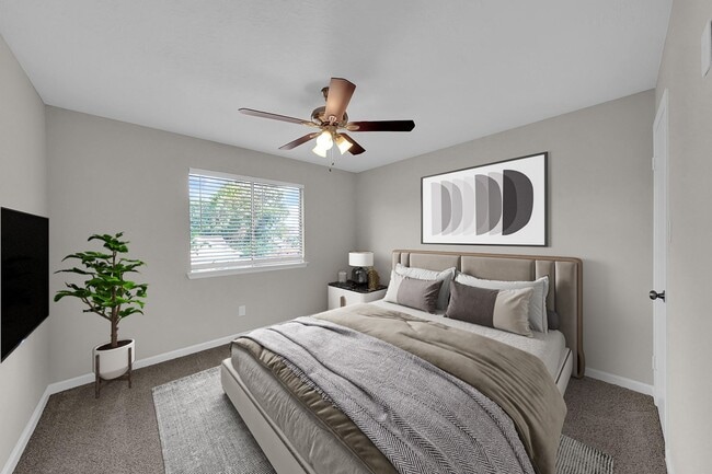 Building Photo - 16922 Nicole Ln