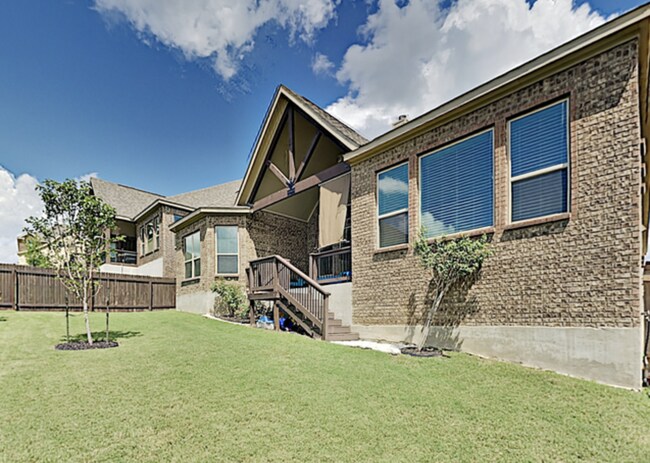 Building Photo - Spacious 4-Bedroom Ranch-Style Rental with...