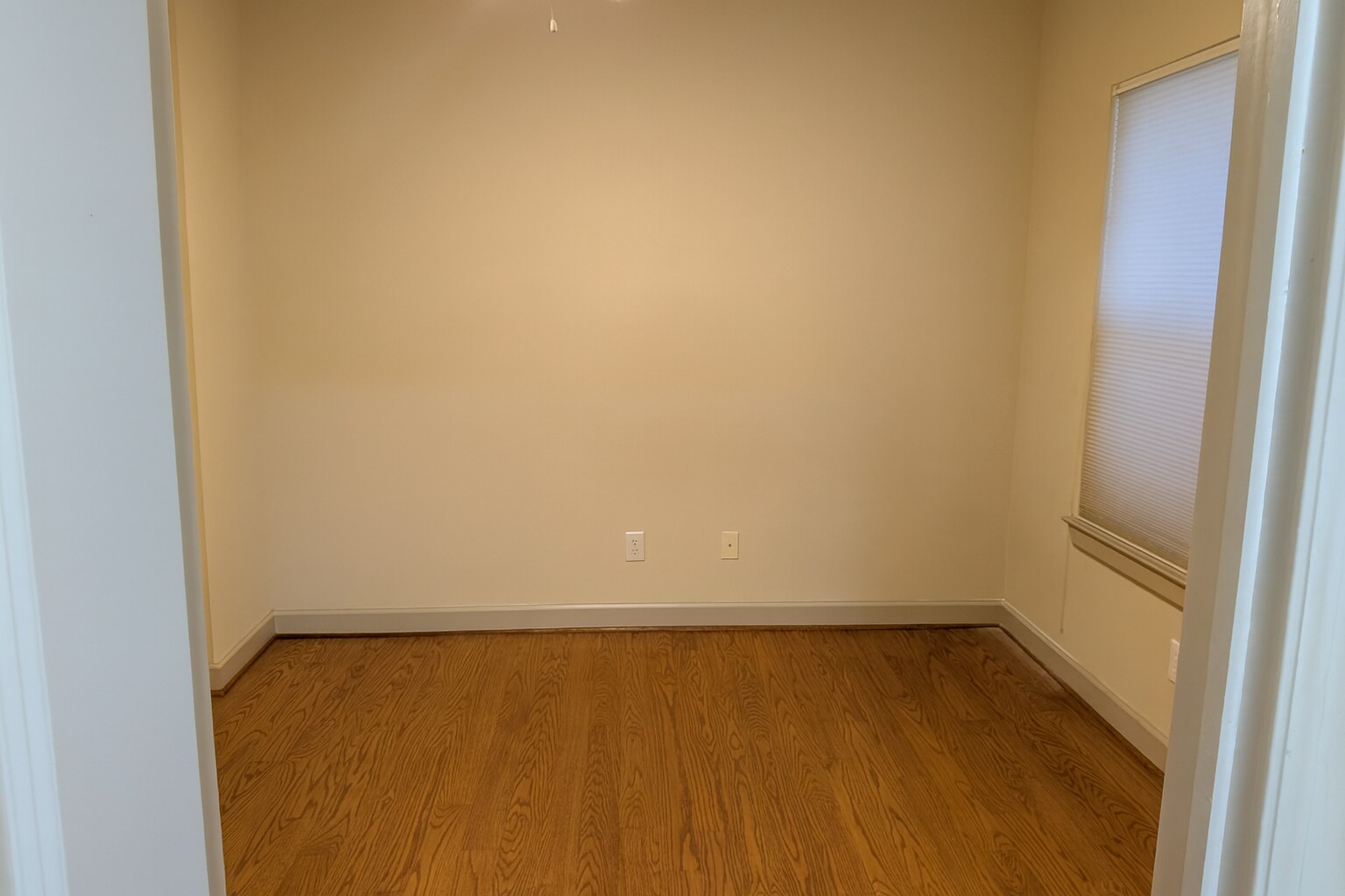 Building Photo - 5311 Lillian St