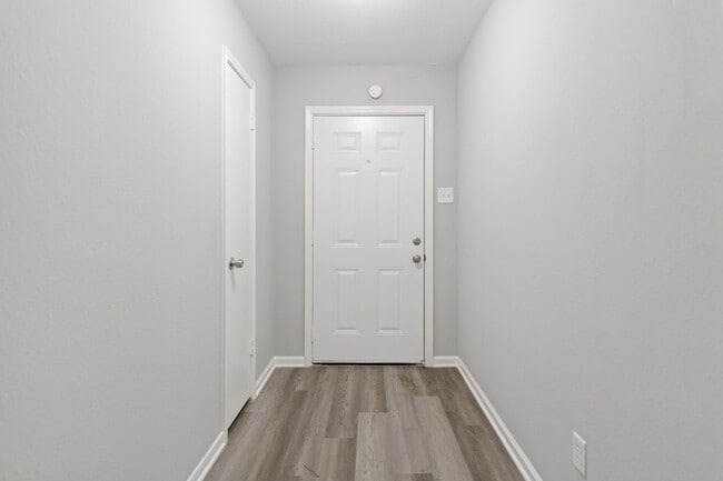 Building Photo - 125 Bastrop St