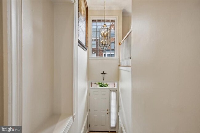 Building Photo - 1309 McLean Crest Ct
