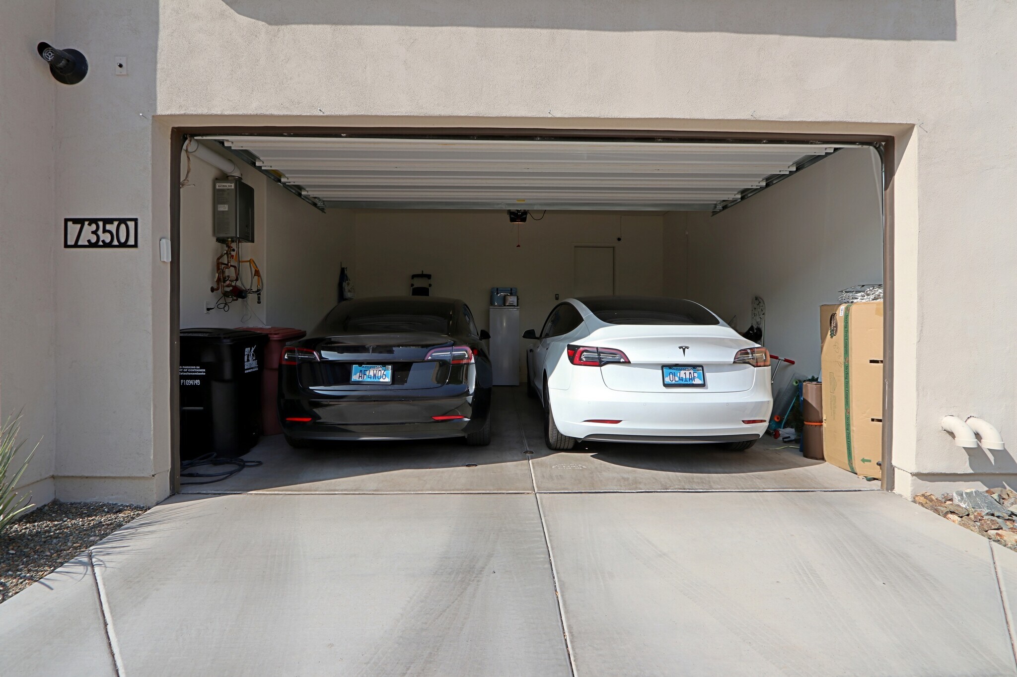 Building Photo - 7350 E Vista Bonita Dr