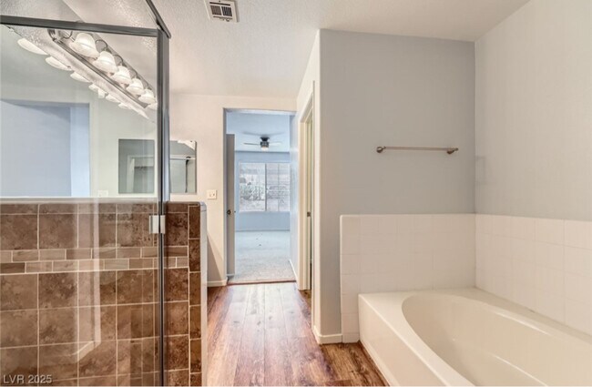 Building Photo - 2325 Windmill Pkwy