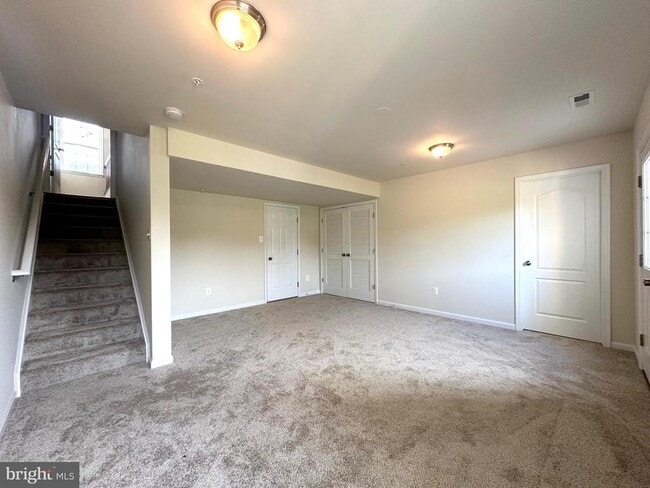 Building Photo - 10373 Lantern Ln