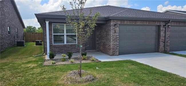 Building Photo - 517 NW 68th Ave