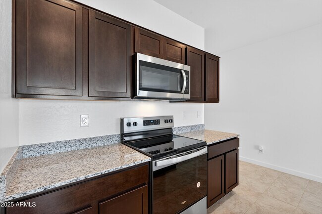 Building Photo - 30266 N Acacia Dr.