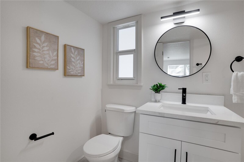 Building Photo - 11797 104th St