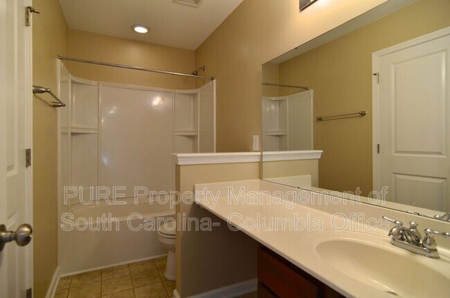 Building Photo - 242 Hawkins Creek Rd