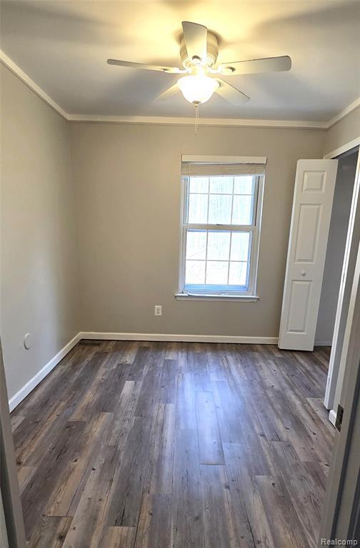 Building Photo - 33647 Bayview Dr