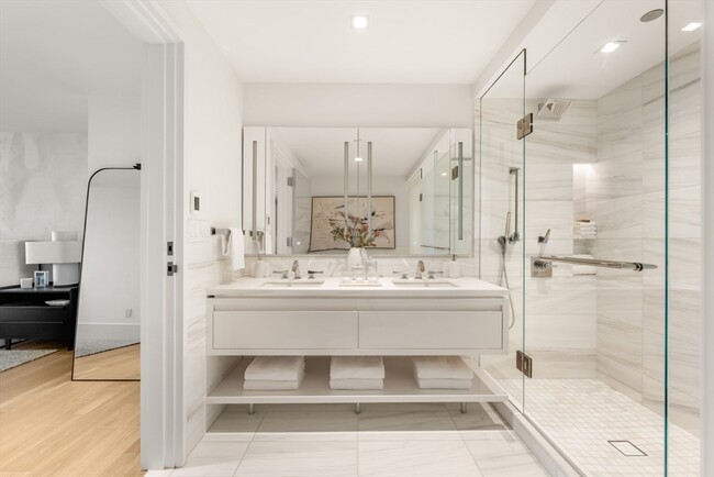 Building Photo - 150 Seaport Blvd