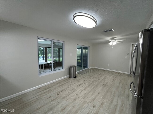 Building Photo - 6128 Cocos Dr