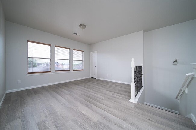 Building Photo - 13111 S Bellaire Estates Dr