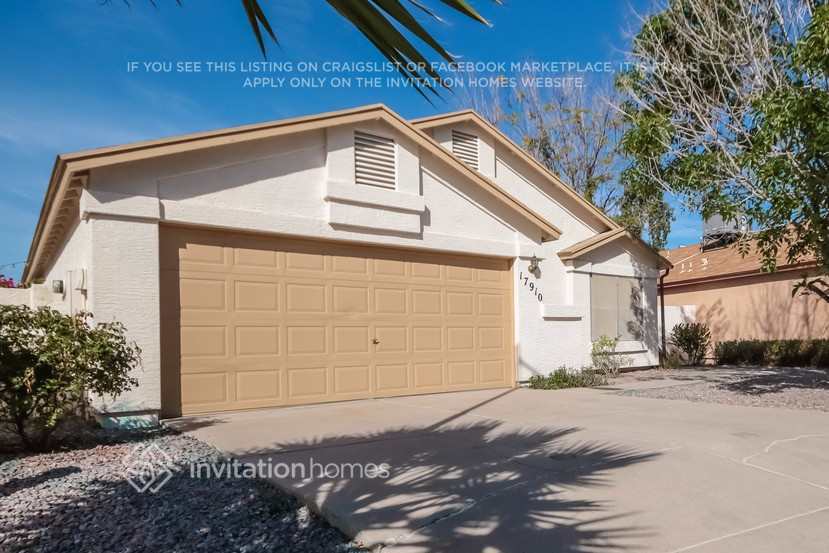 Building Photo - 17910 N 88th Dr