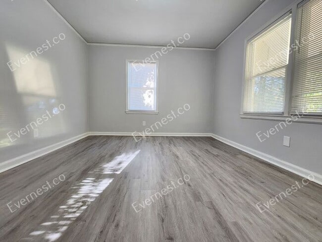 Building Photo - 1682 Altadena Pl SW