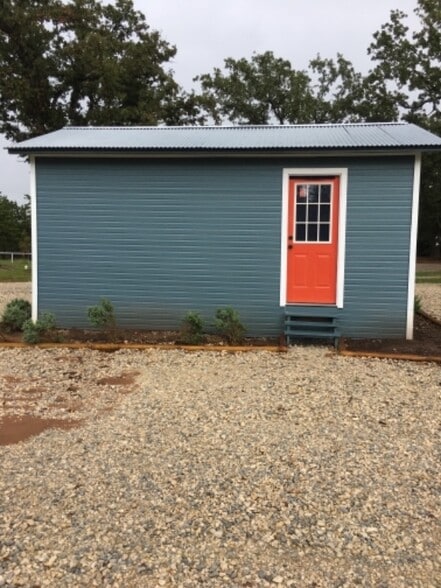 Building Photo - 4411 County Rd 127