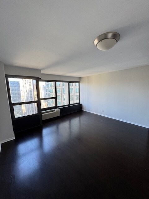 Building Photo - 30 E Huron St