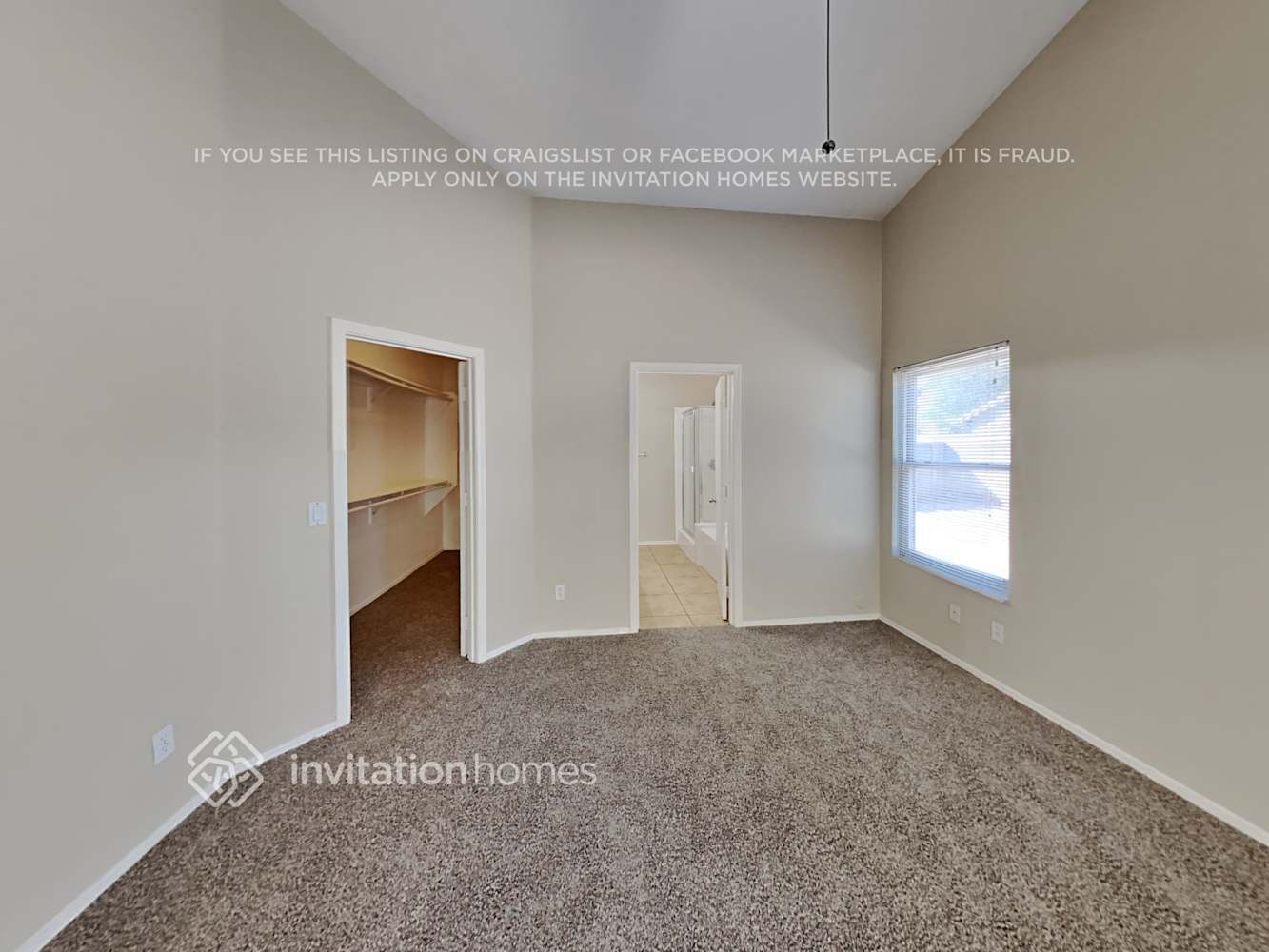 Building Photo - 2218 S 64th Ln