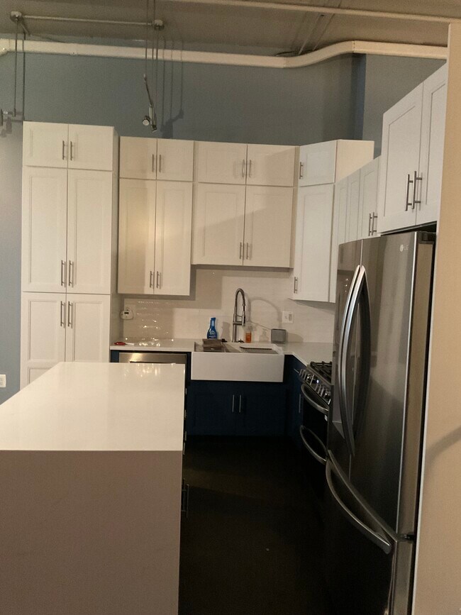 Building Photo - 701 Lamont St NW