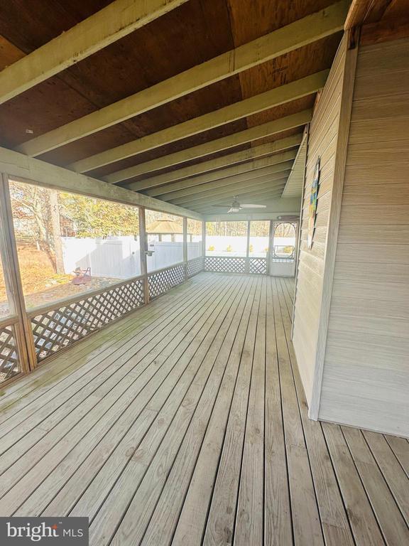 Building Photo - 15 Cherrywood Dr