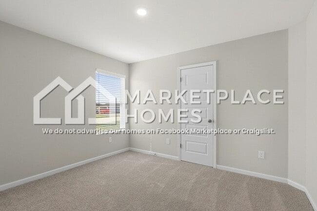 Building Photo - 10409 Patton Ln