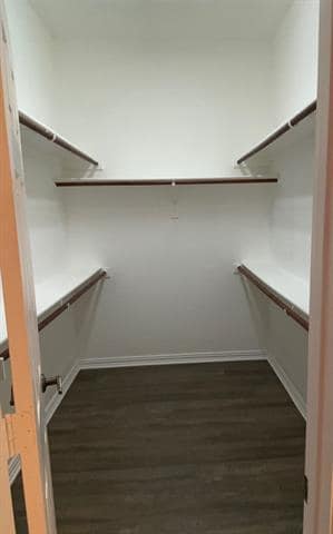 Building Photo - 1813 Glen Aerie Dr