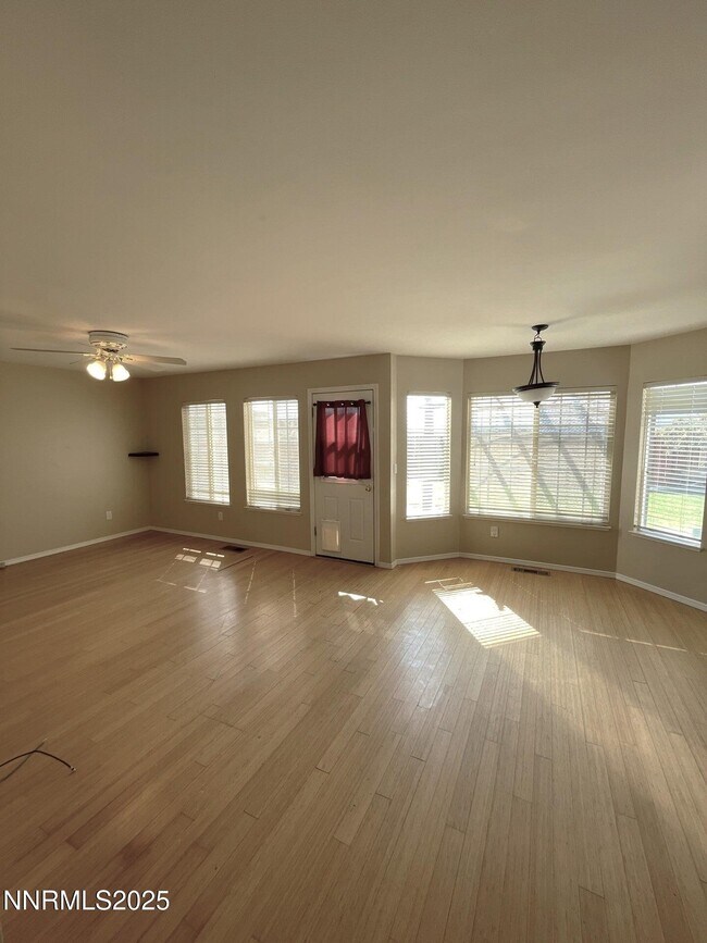 Building Photo - 5398 Coit Dr