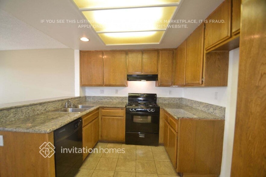 Building Photo - 13315 Meyer Rd