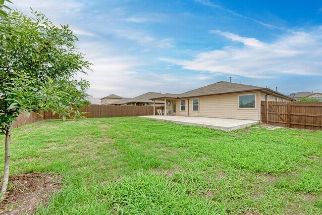 Building Photo - 233 Wallops