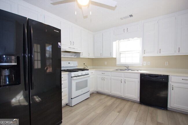 Building Photo - 4291 Fiddlers Bend