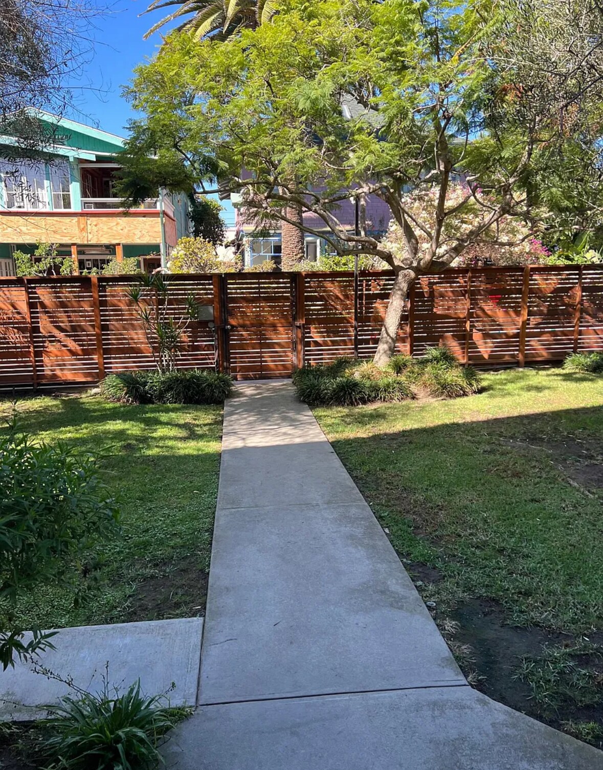 Building Photo - 36 Breeze Ave