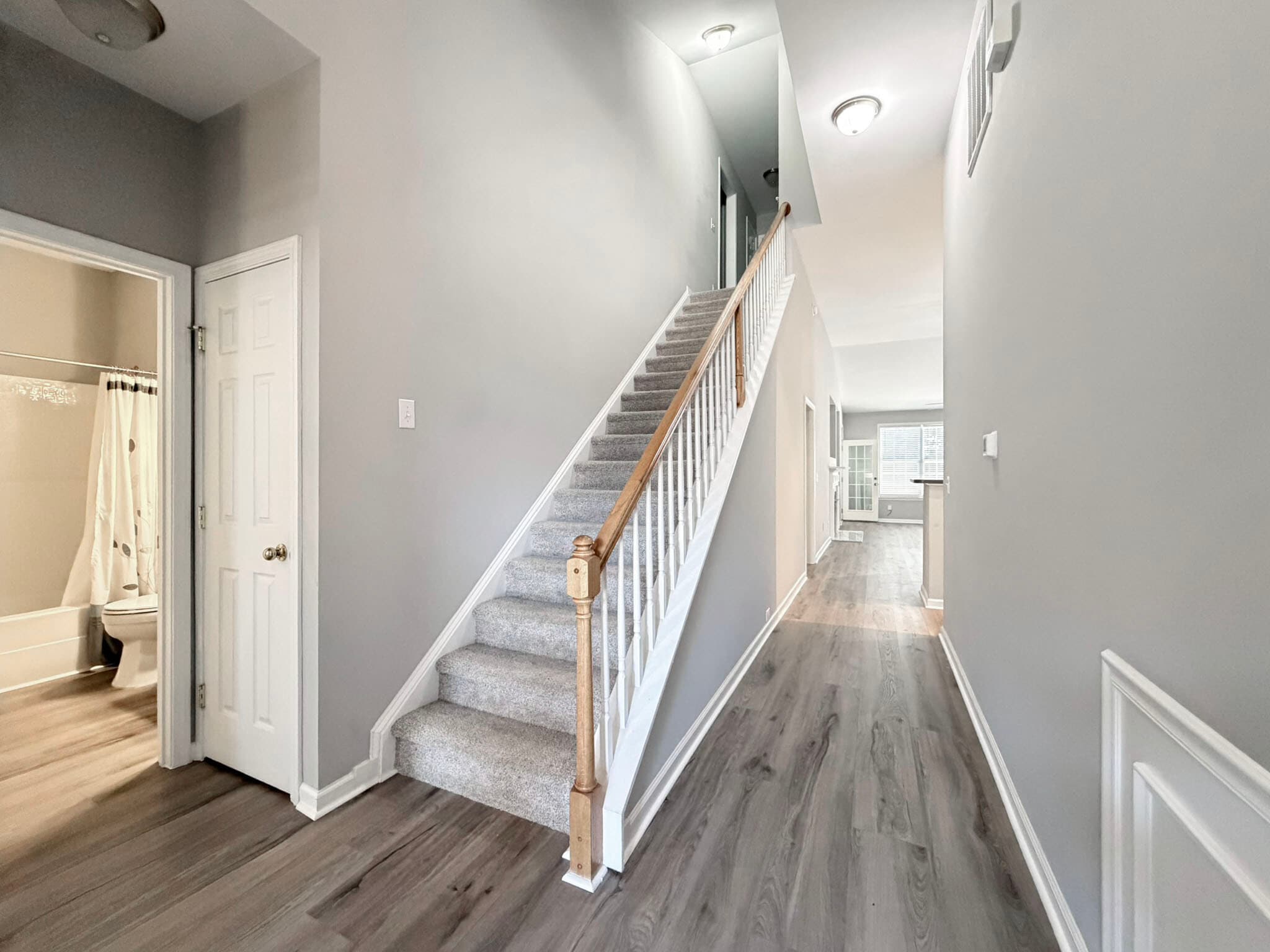 Building Photo - 10483 Dapping Dr