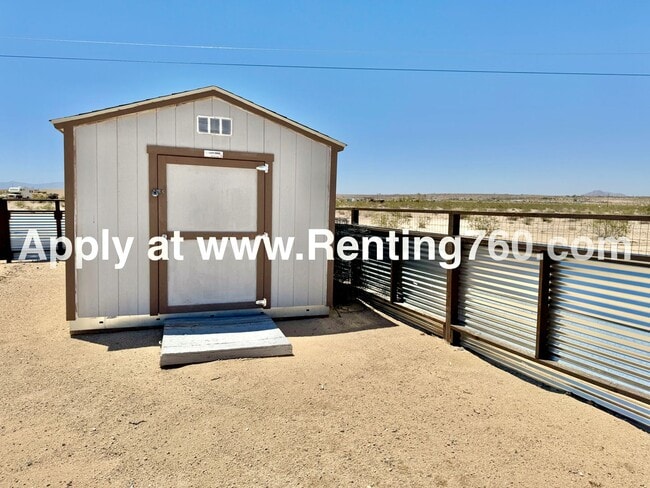 Building Photo - Fully Updated Furnished Studio Near Milita...
