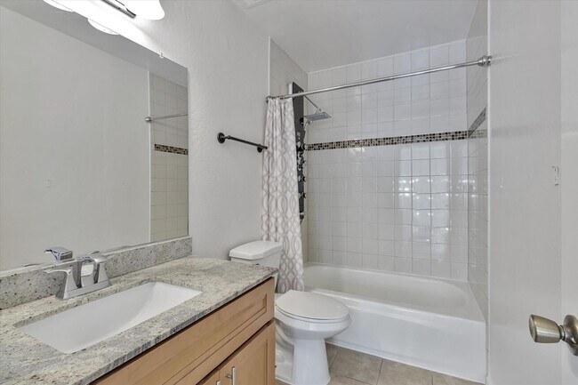 Building Photo - Sunnyvale Gem with Sleek Finishes & Though...