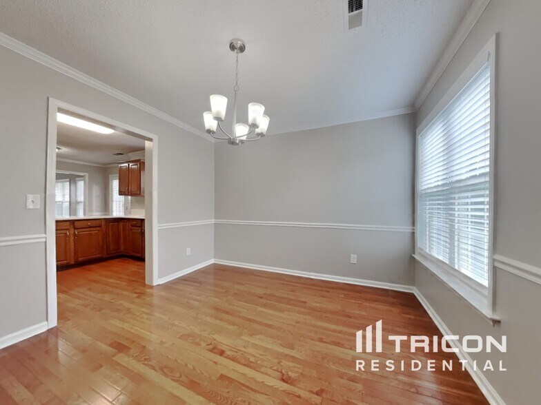 Building Photo - 1512 Ballard Ct