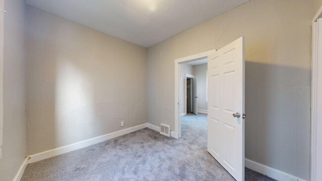 Building Photo - 3523 Walton Ave