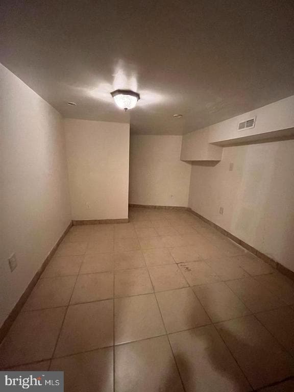 Building Photo - 2430 Carpenter St